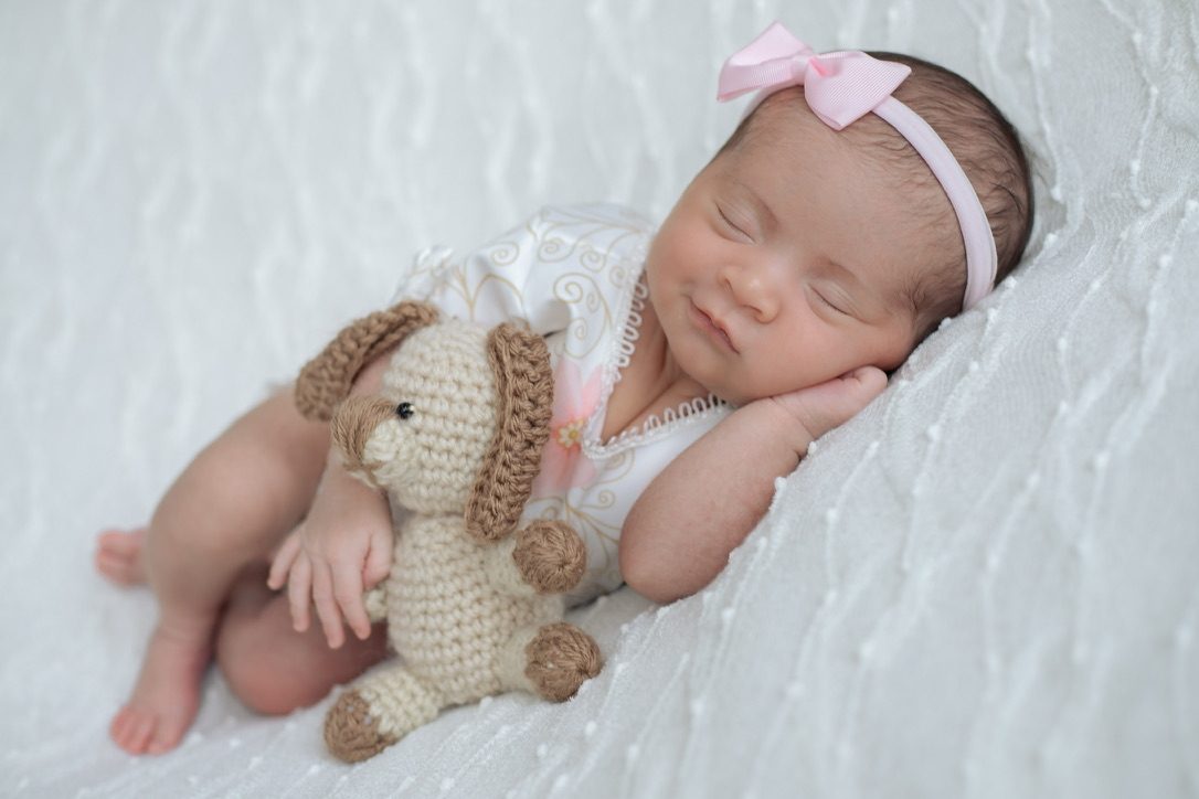 Ensaio newborn no Estúdio Lia, Mogi das Cruzes